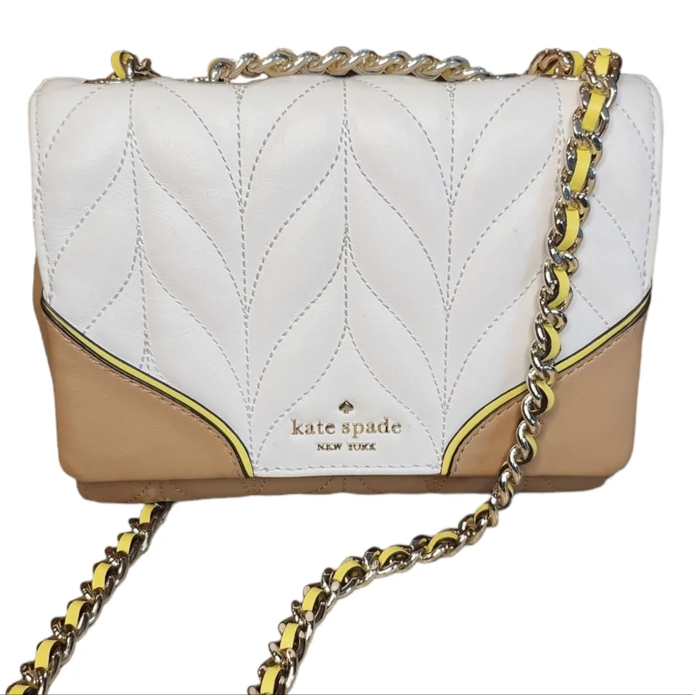 Kate Spade Emelyn Briar Lane Mini Quilted Crossbody in White/Beige - Picture 3 of 10